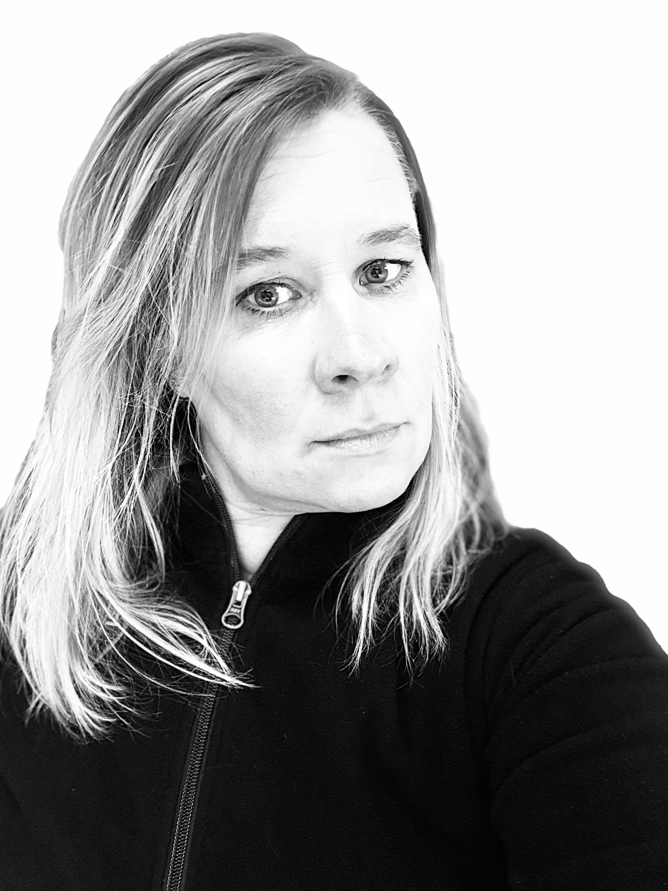 Ulla Latvasalo, konttori, markkinointi,verkkokauppa