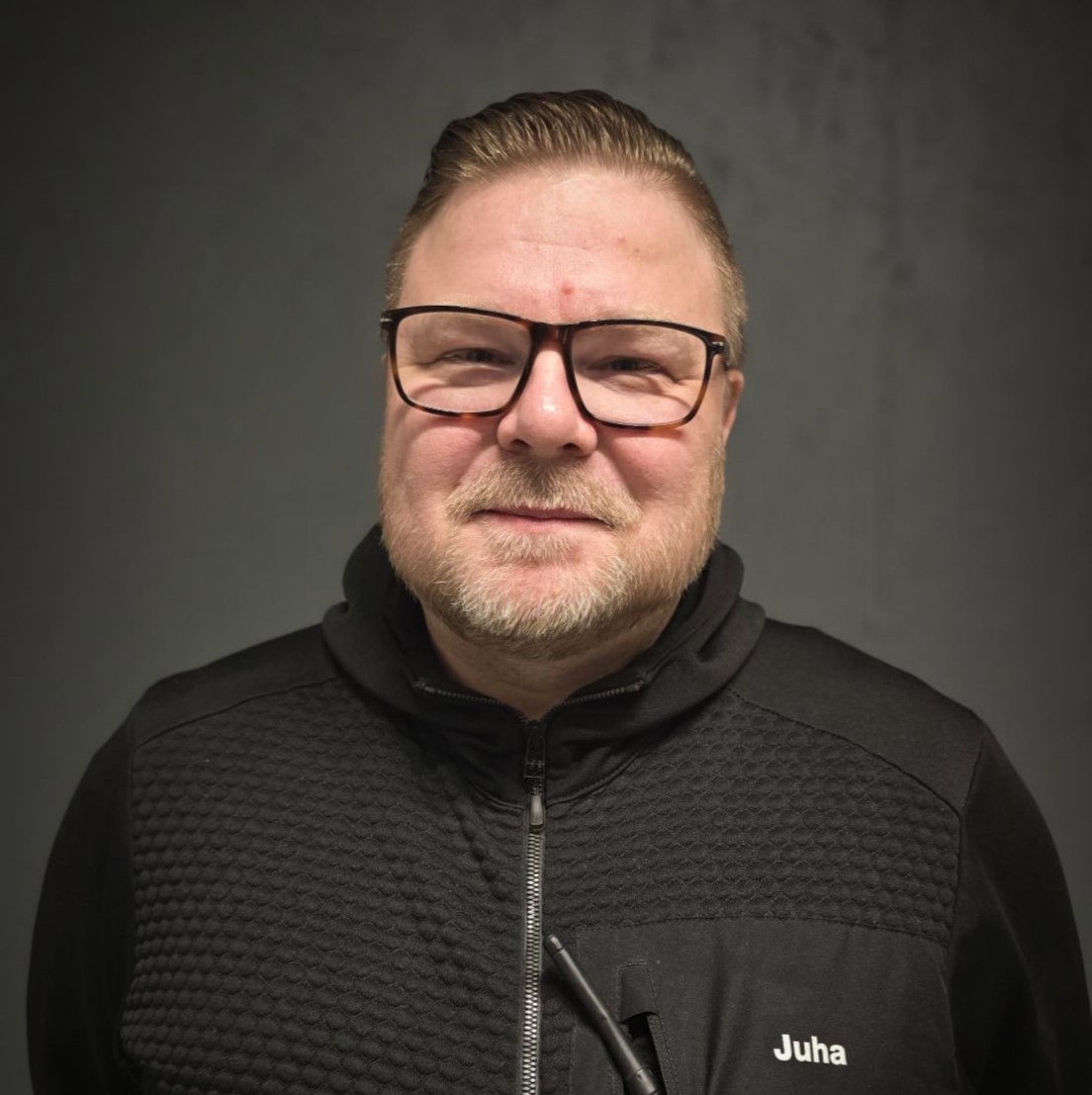 Juha Riikonen, Projektimyynti - Rakennustarvike