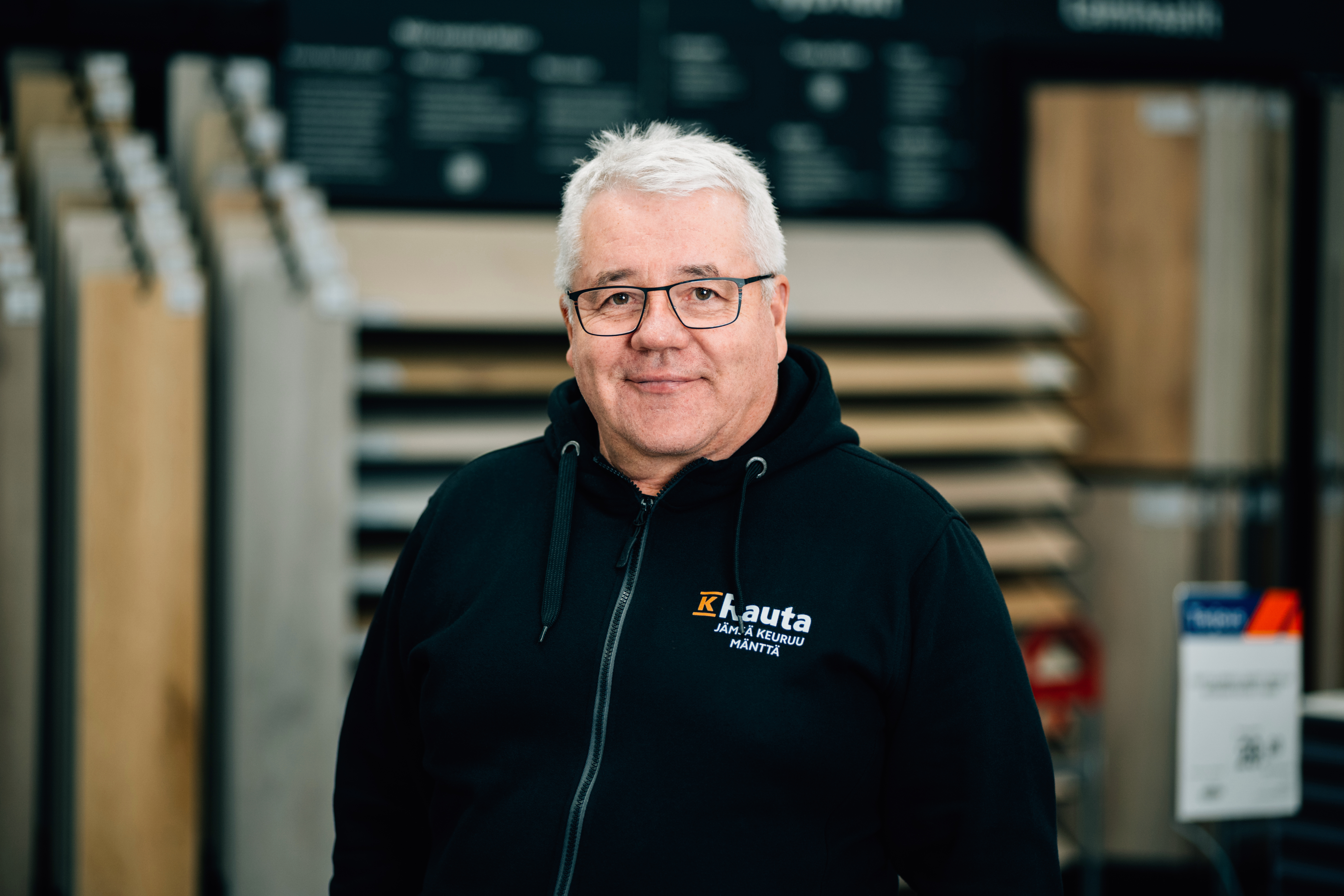 Pekka Haljala, yritysmyynti, rakennustarvike