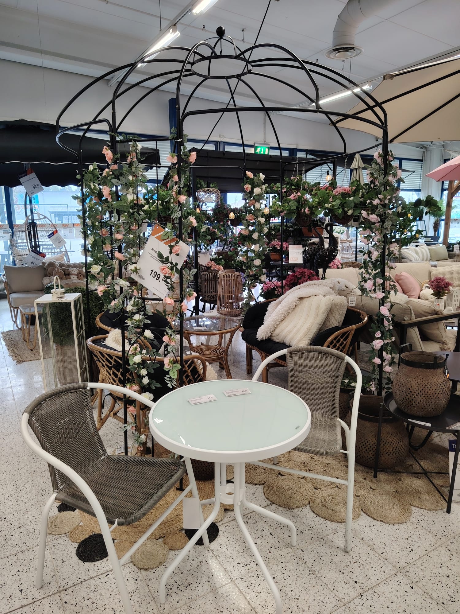 Parvekesetti Goodiy.jpeg