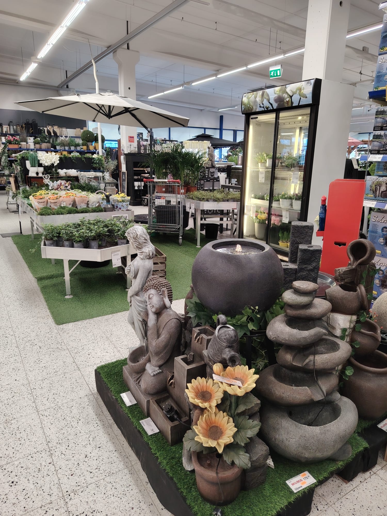 Patsaat ja vesiaiheet.jpeg